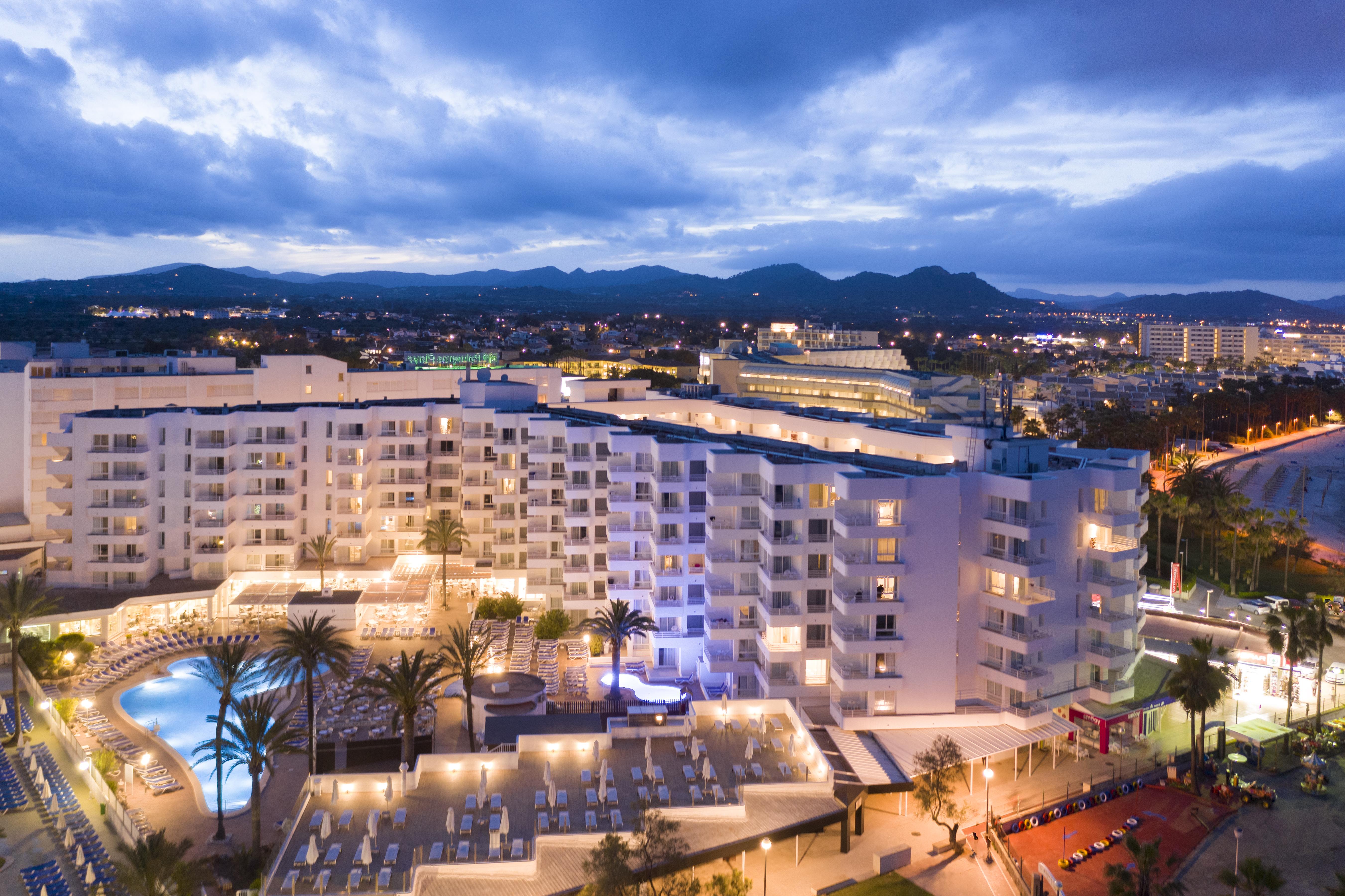 Hotel Palia Sa Coma Playa 4*